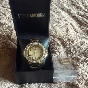 Steve Madden Gold-Tone Men’s Watch with Crystal Bezel
